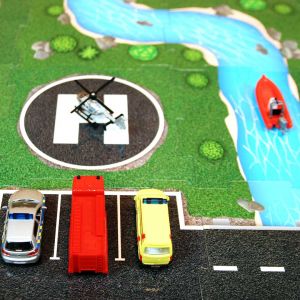 Kreativní sada - Highway Patrol, sada 49 dílků podlahového puzzle Postav Si Město