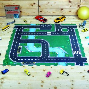 Rušné město s řekou, set z 25 dílků podlahového puzzle Postav Si Město
